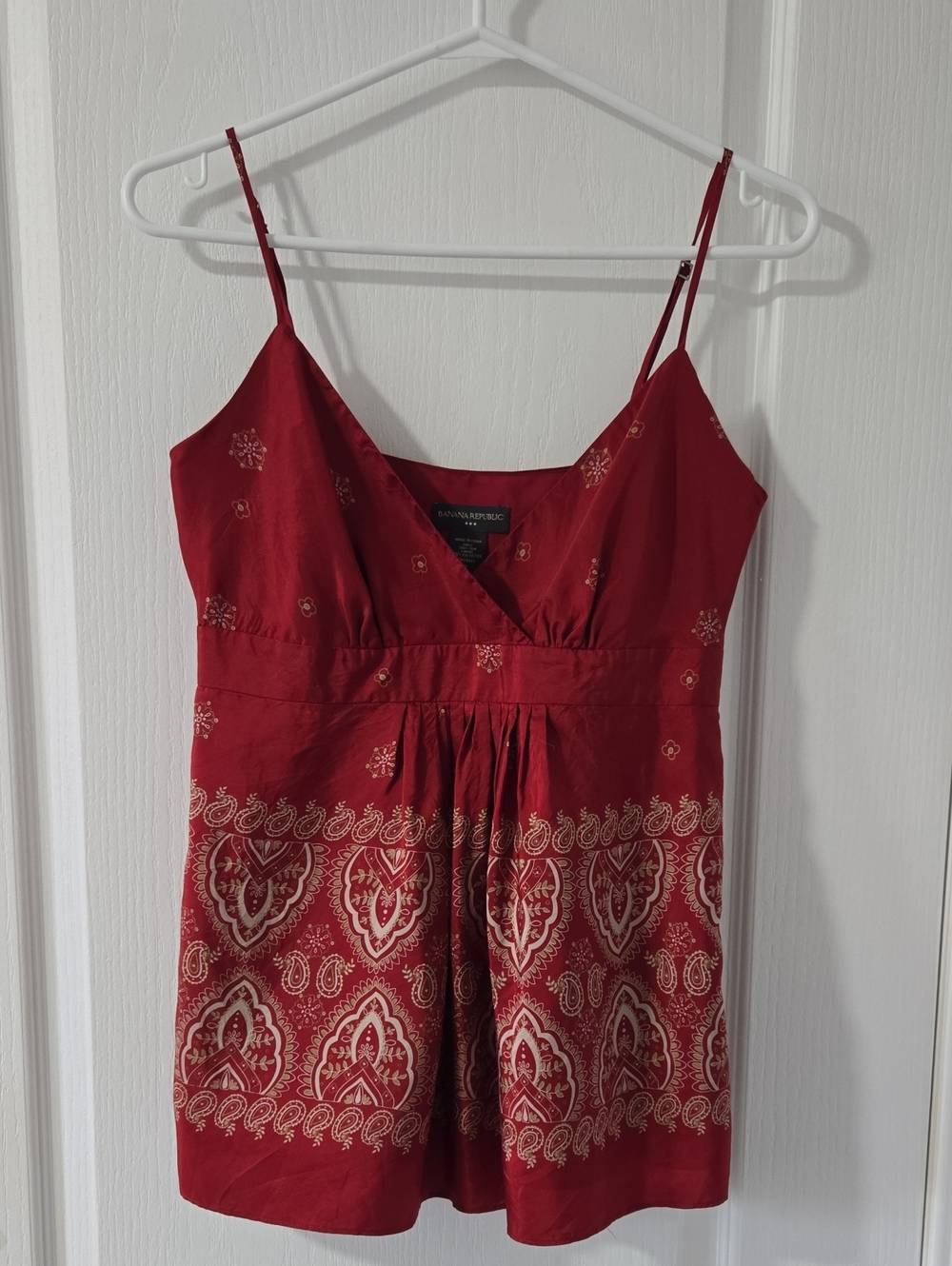 100% Silk Sz 6 Red Paisley-Print Spaghetti-Strap Camisole